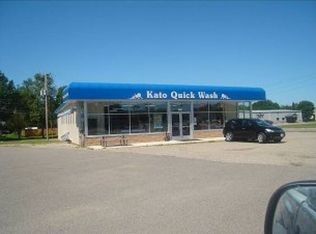 1395 Lookout Dr, North Mankato, MN 56003