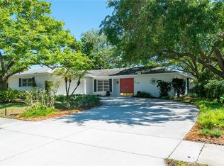 2902 Mayflower St, Sarasota, FL 34231