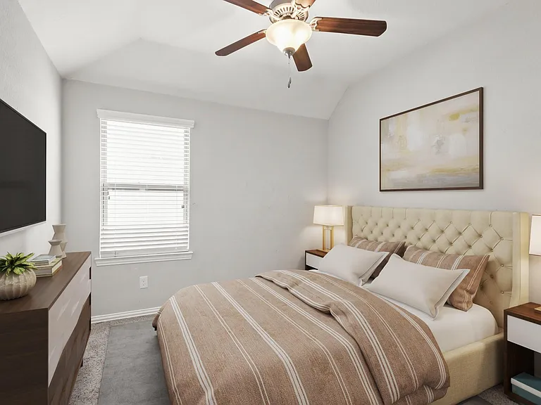 702 S Galley Dr — Photo 24