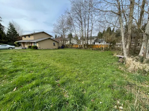 10916 22nd Dr SE #B, Everett, WA 98208