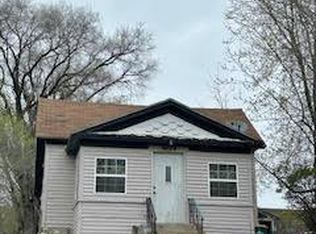 922 Autumn St, Albert Lea, MN 56007