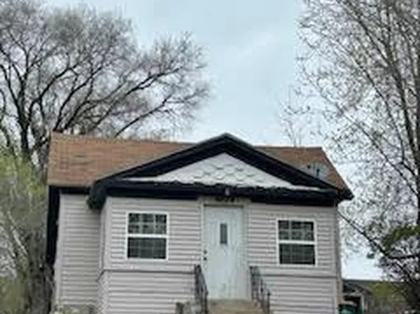 922 Autumn St, Albert Lea, MN 56007