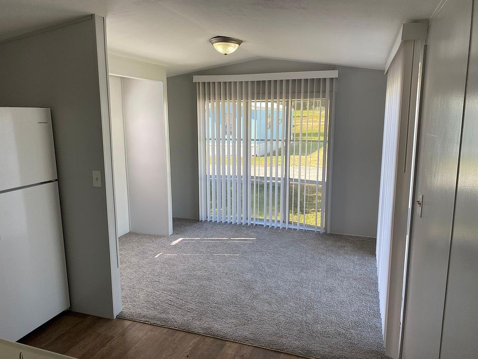 Kitchen to Living room