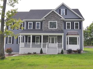 83 Long Hill Rd, Hollis, NH 03049