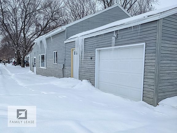 3rd image of 202 Bush St