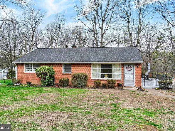 1593 Mount Gretna Rd, Elizabethtown, PA 17022