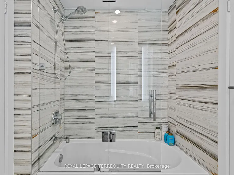 199 Richmond St W #1201 — Photo 12