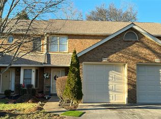 10423 Ravenbrook Ln, Knoxville, TN 37922