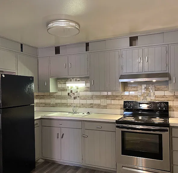 220 Kenbrook Dr #2 — Photo 1