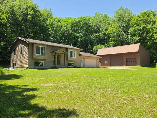 E11975 E Robin Rd, Osseo, WI 54758