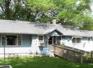 211 Iowa St, Centerville, SD 57014
