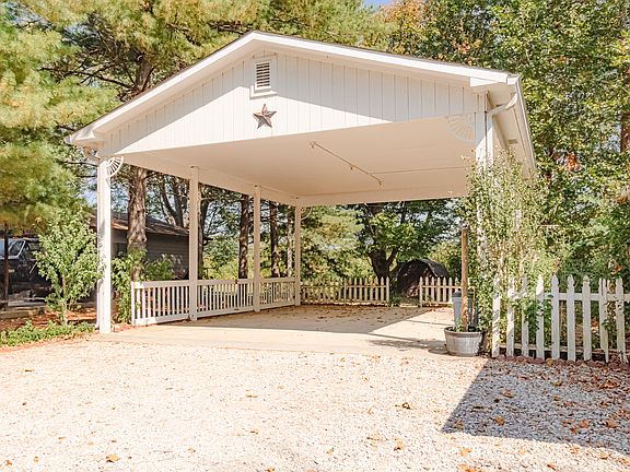 5th image of 2821 S County Road 625 E
