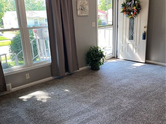 3rd image of 1816 Irene Ave NE