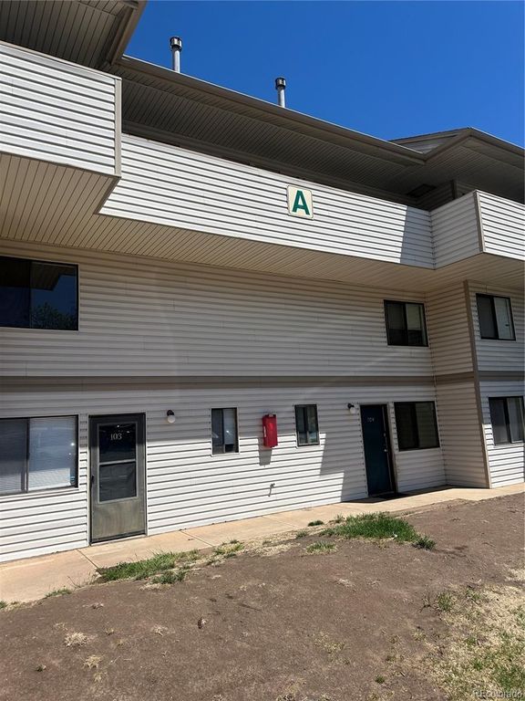 1705 Heatheridge Road #A102