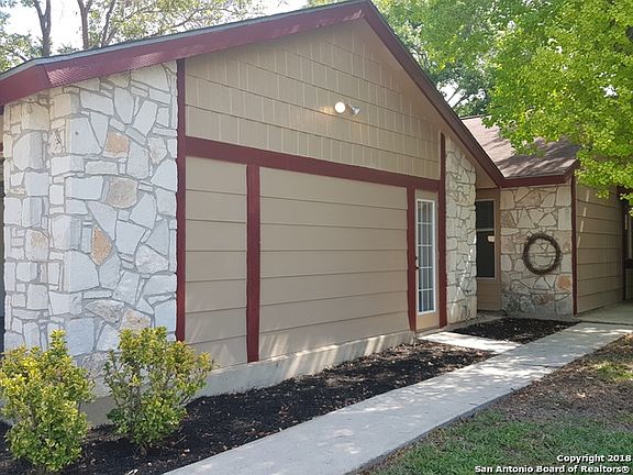2nd image of 8018 Orchard Bend St