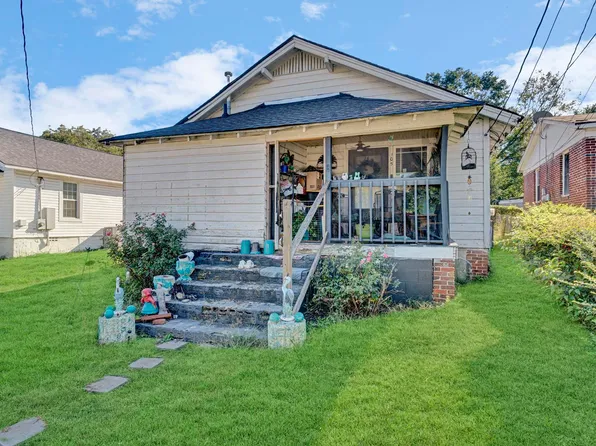 105 Judson Rd, Greenville, SC 29611