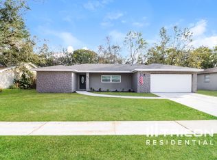 615 Princeton St, Brandon, FL 33511