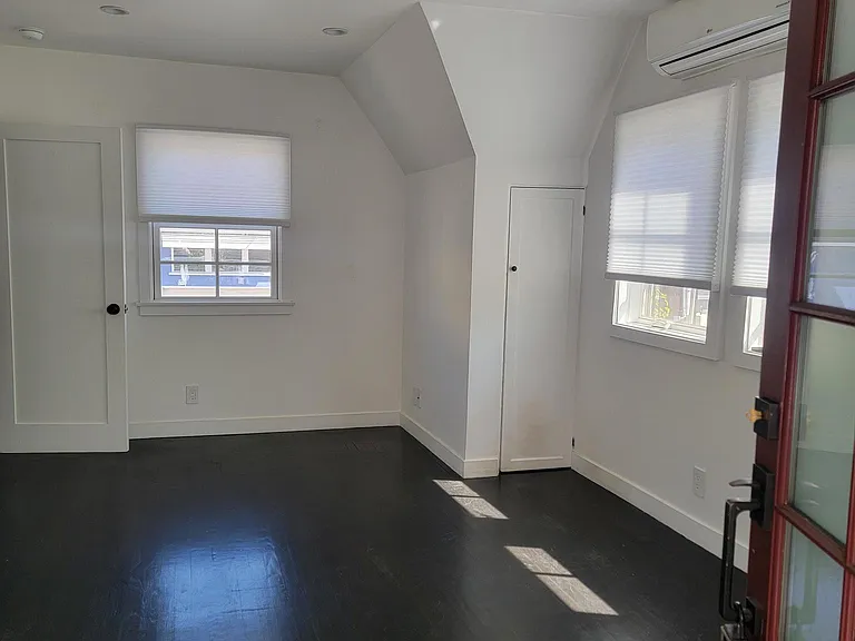 923 16th St #923 — Photo 5