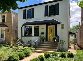2719 W Catalpa Ave, Chicago, IL 60625