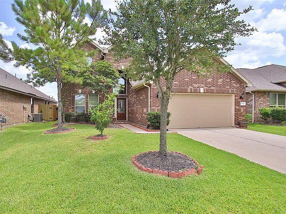 2nd image of 19727 Amber Village Ln