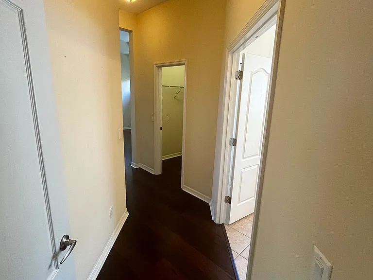 4726 Claremont Park Dr — Photo 23
