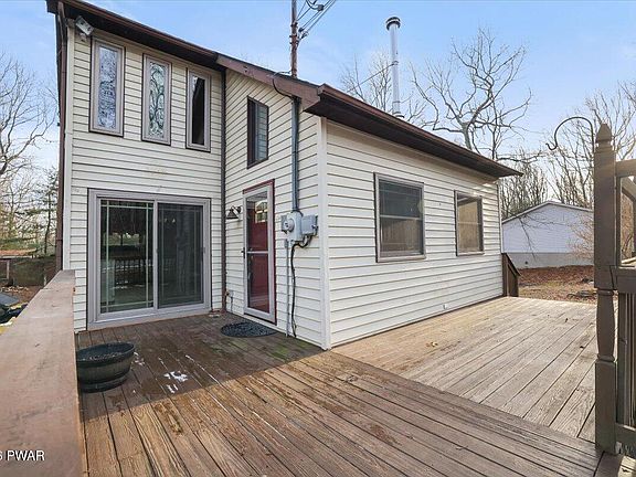 4th image of 144 Basswood Dr