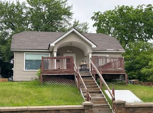 1007 Hollywood St NE, Grand Rapids, MI 49505