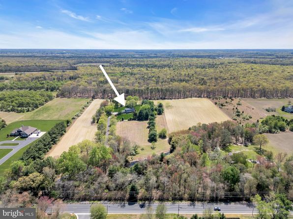 1217 Chew Rd, Waterford, NJ 08089