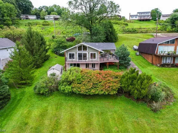 342 E Mohawk Dr, Malvern, OH 44644