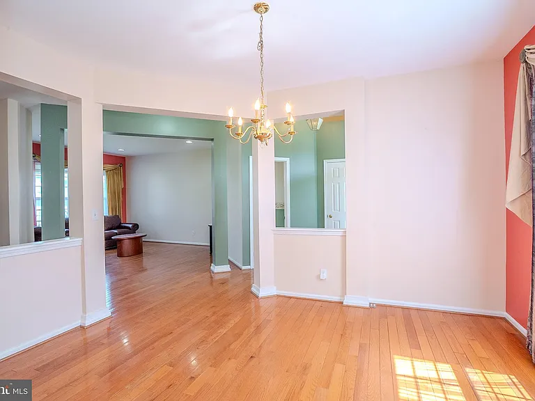 31 Hawthorn Dr — Photo 6