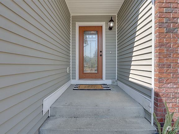 3rd image of 17220 84th Avenue Ct E