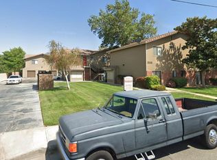 38508 11th St E #9, Palmdale, CA 93550
