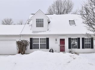 10276 Orchard Hill Ln, Twinsburg, OH 44087