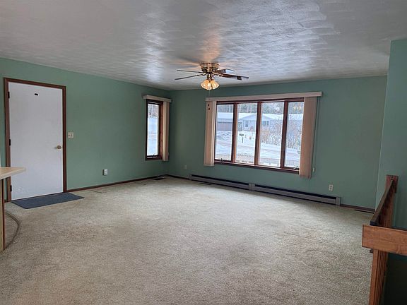 2nd image of 164 Blue Bird Ln