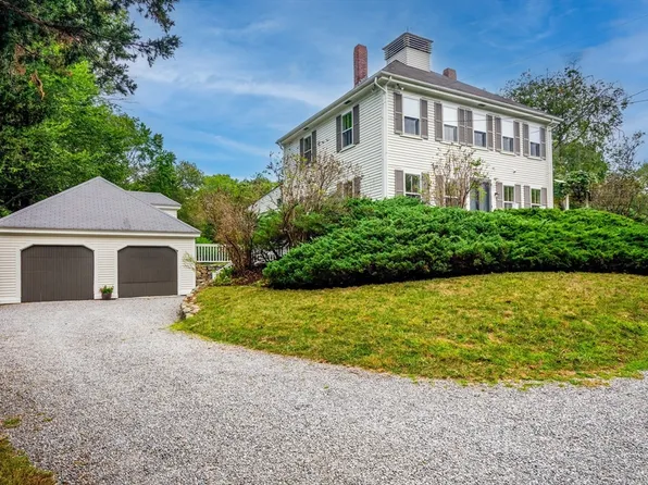 46-52 Winter St, Lincoln, MA 01773