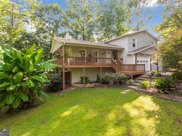 151 Farmington Dr, Woodstock, GA 30188