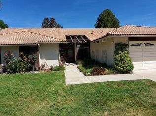 27421 Freetown Ln, Agoura Hills, CA 91301