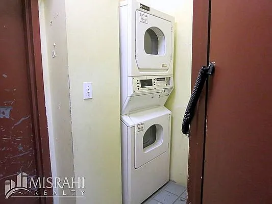 Rented by J Misrahi Realty Corp | media 3