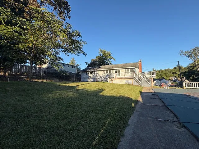 4 bed, 1435 sqft, $3,900 — Photo 4