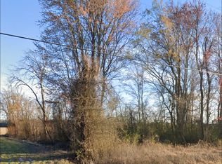 1464 Millpond Rd, Elizabeth City, NC 27909