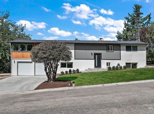 3101 N Ridgeway Dr, Boise, ID 83702