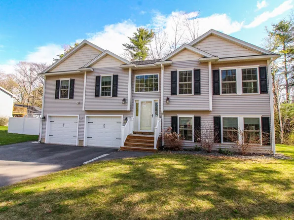 29 Sunrise Lane, Hampden, ME 04444