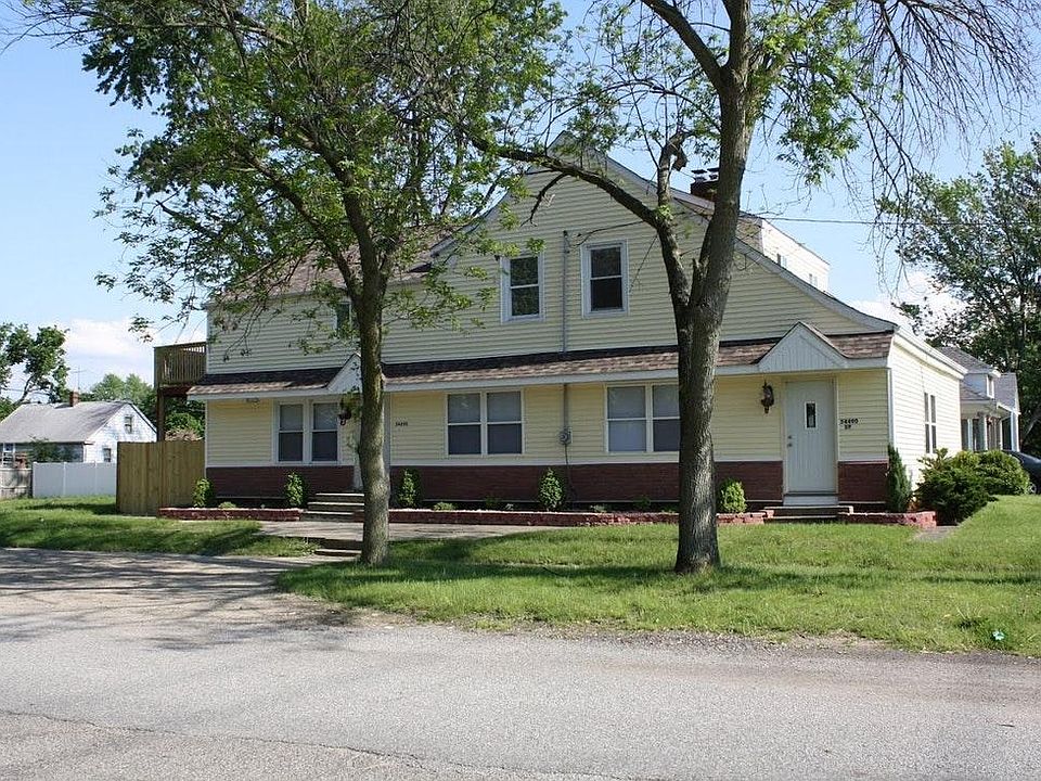 1st image of 54490 N 26th St