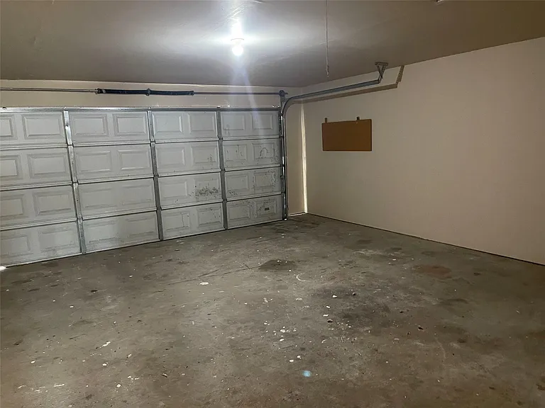 16216 Setting Sun Ct — Photo 34