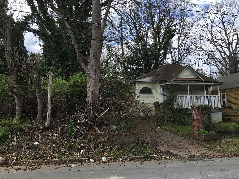 2nd image of 1103 Sims St SW