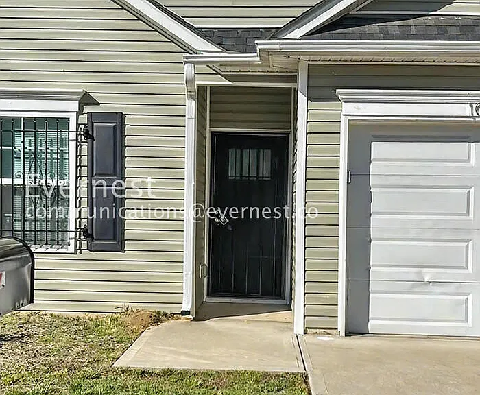 10828 Mount Holly Rd — Photo 3