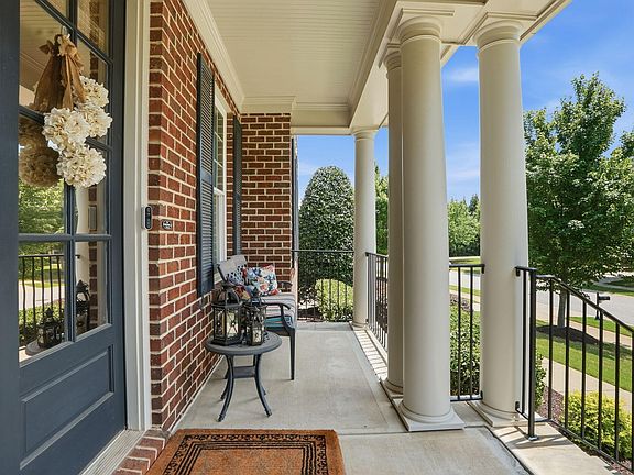 2nd image of 105 Harvestwood Dr