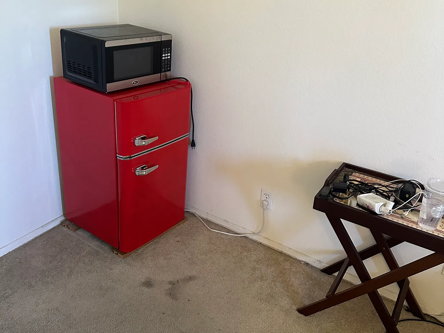 2 bed, 1000 sqft, $1,300 — Photo 3