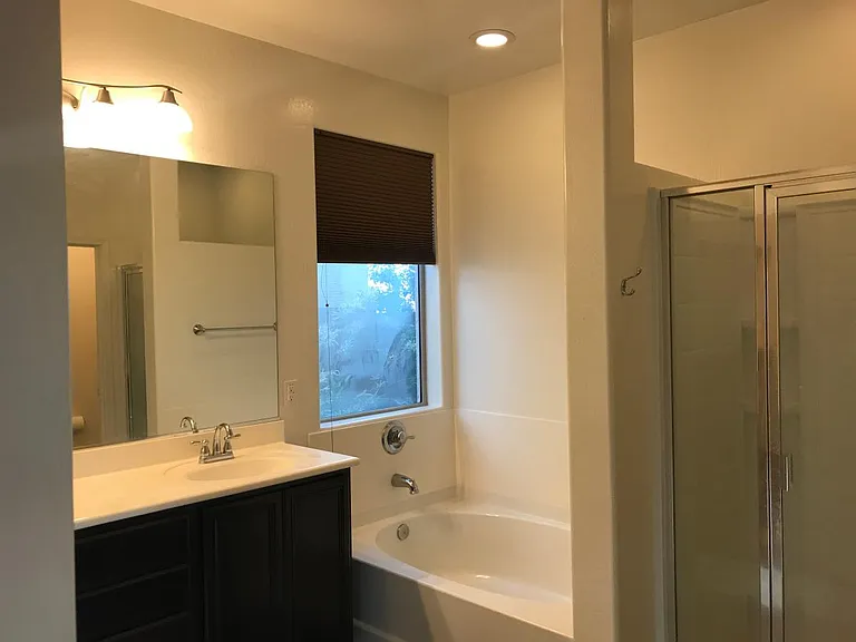 1792 W Homestead Dr — Photo 11