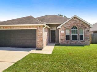 979 Oak Lynn Dr, Willis, TX 77378